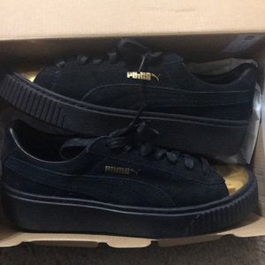 Gold tip platform puma